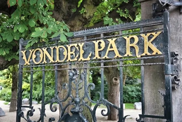 Vobndel Park sign, Amsterdam 